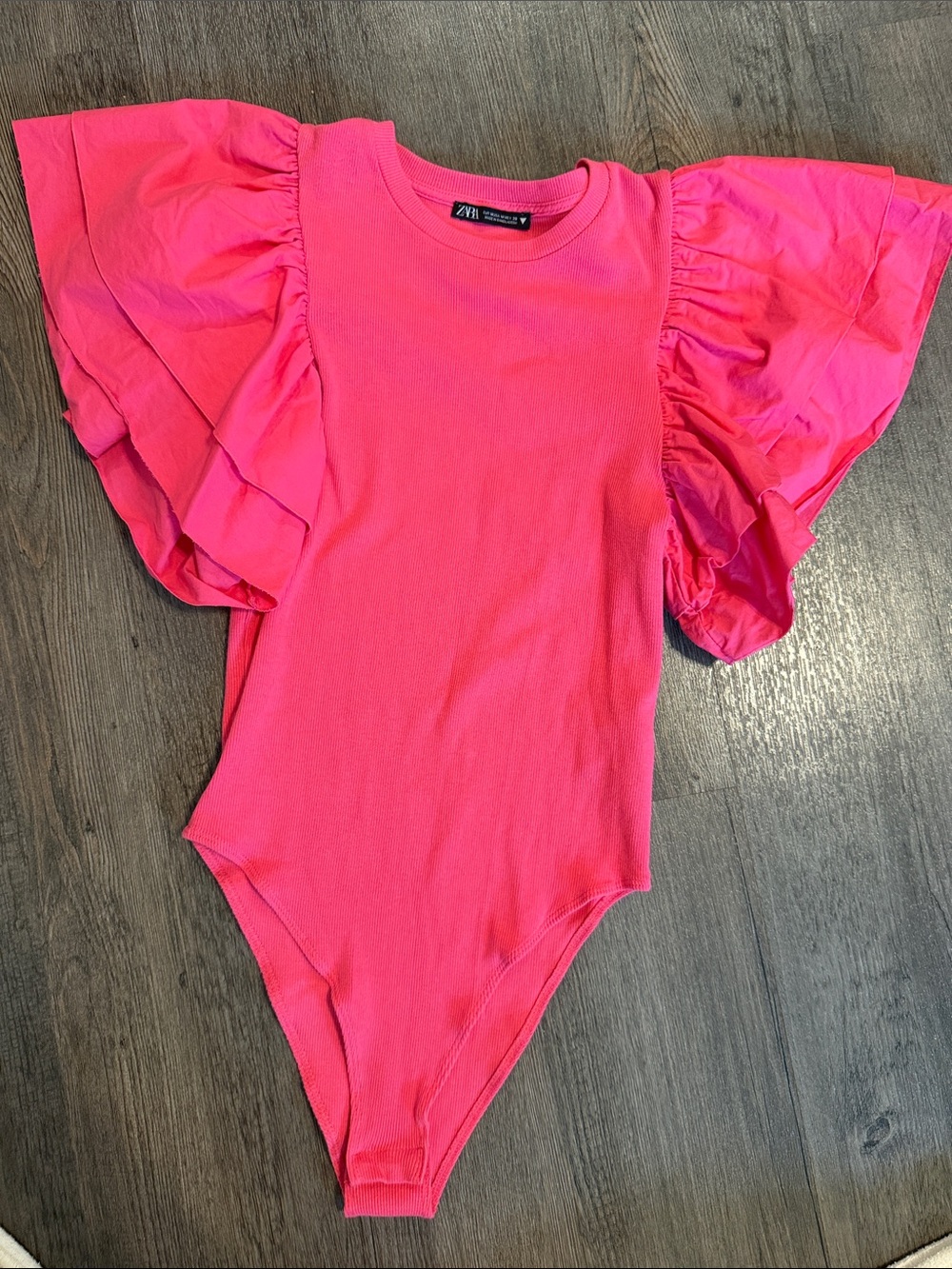 Zara ribbed bodysuit Hot Pink Ruffle Sleeve One-Piece size M